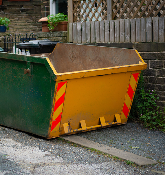 4-yard midi skip hire Trafford